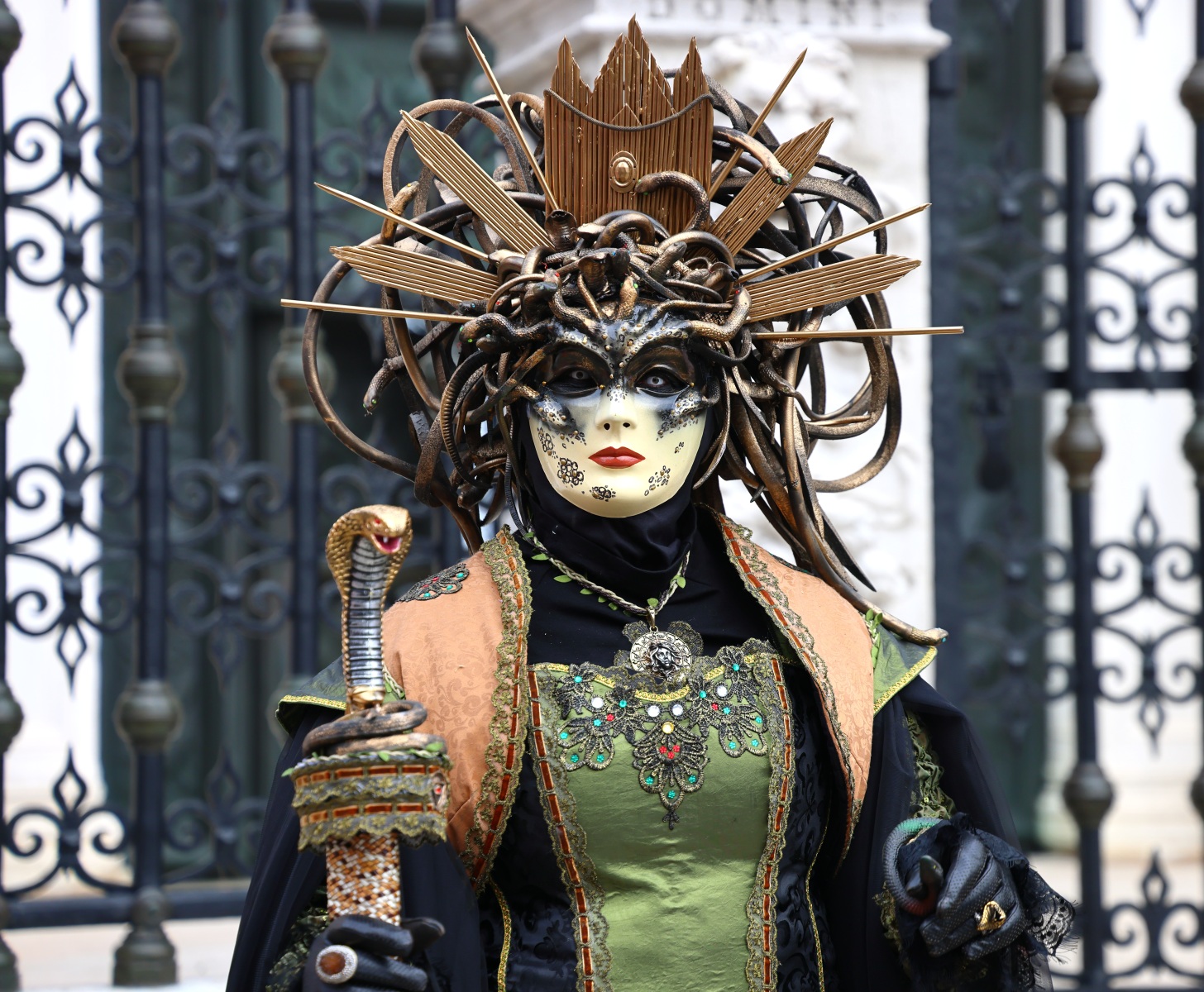 Arsenale - Brown green mask