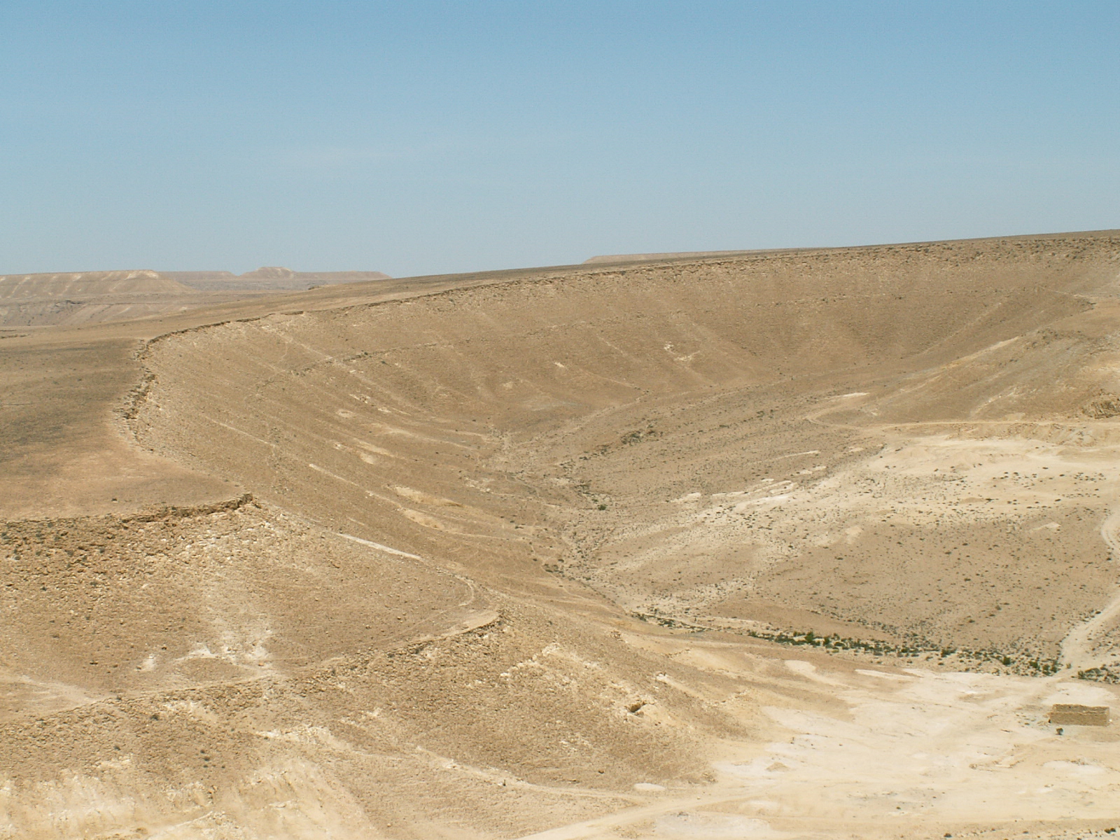 Near Huwayrah