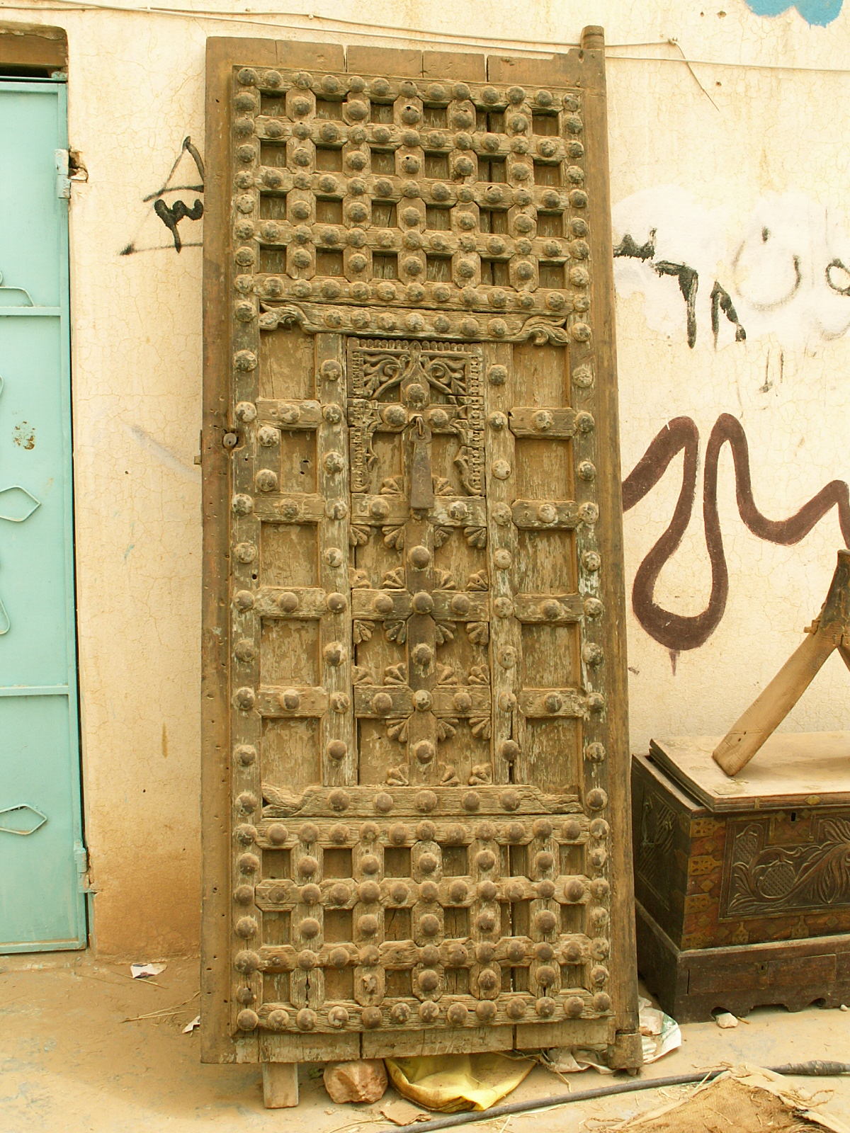 Wadi Doan - Old door