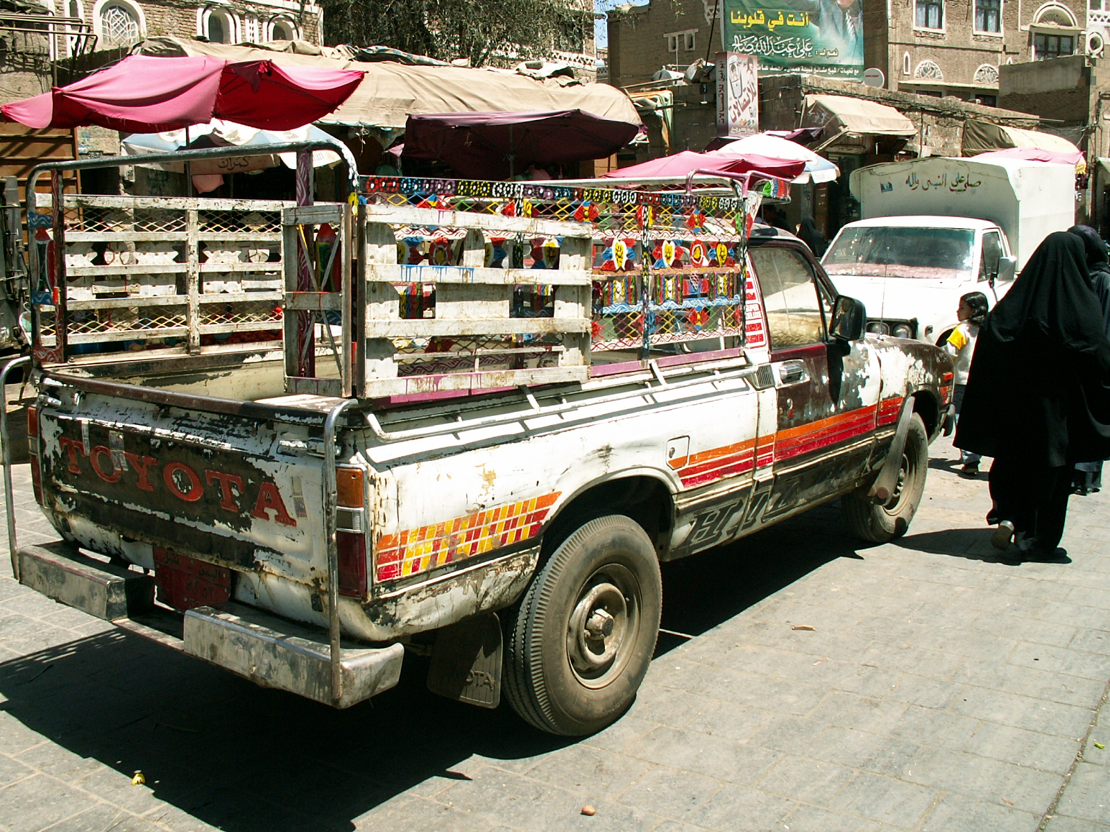Old San'a' - Car