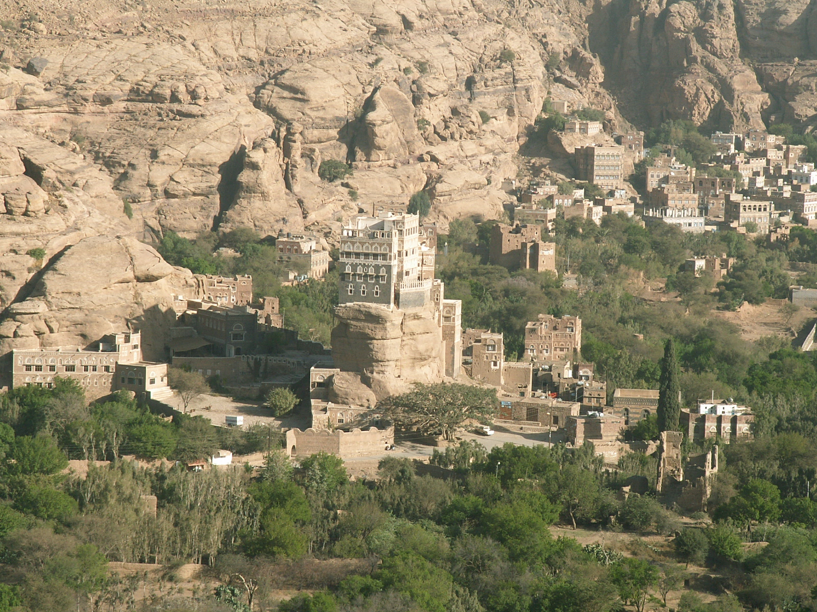 Wadi Dhar - Dar al Hajjar