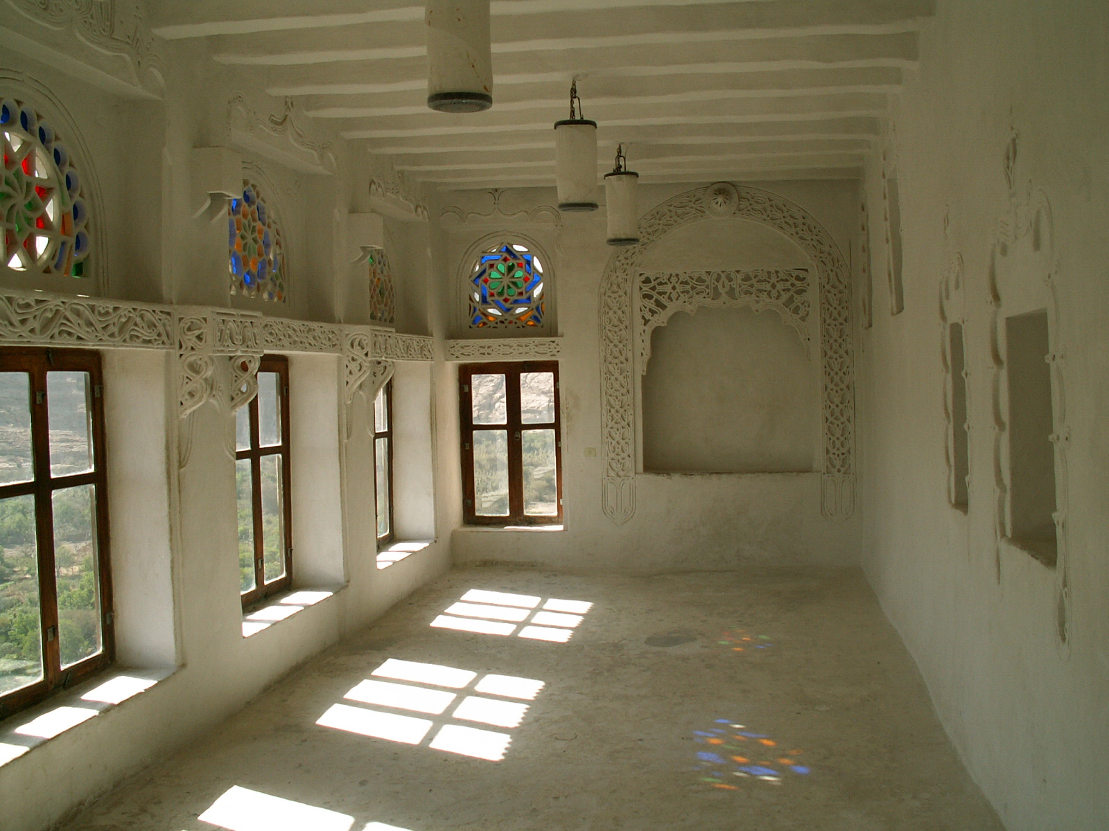 Wadi Dhar - Dar al Hajjar