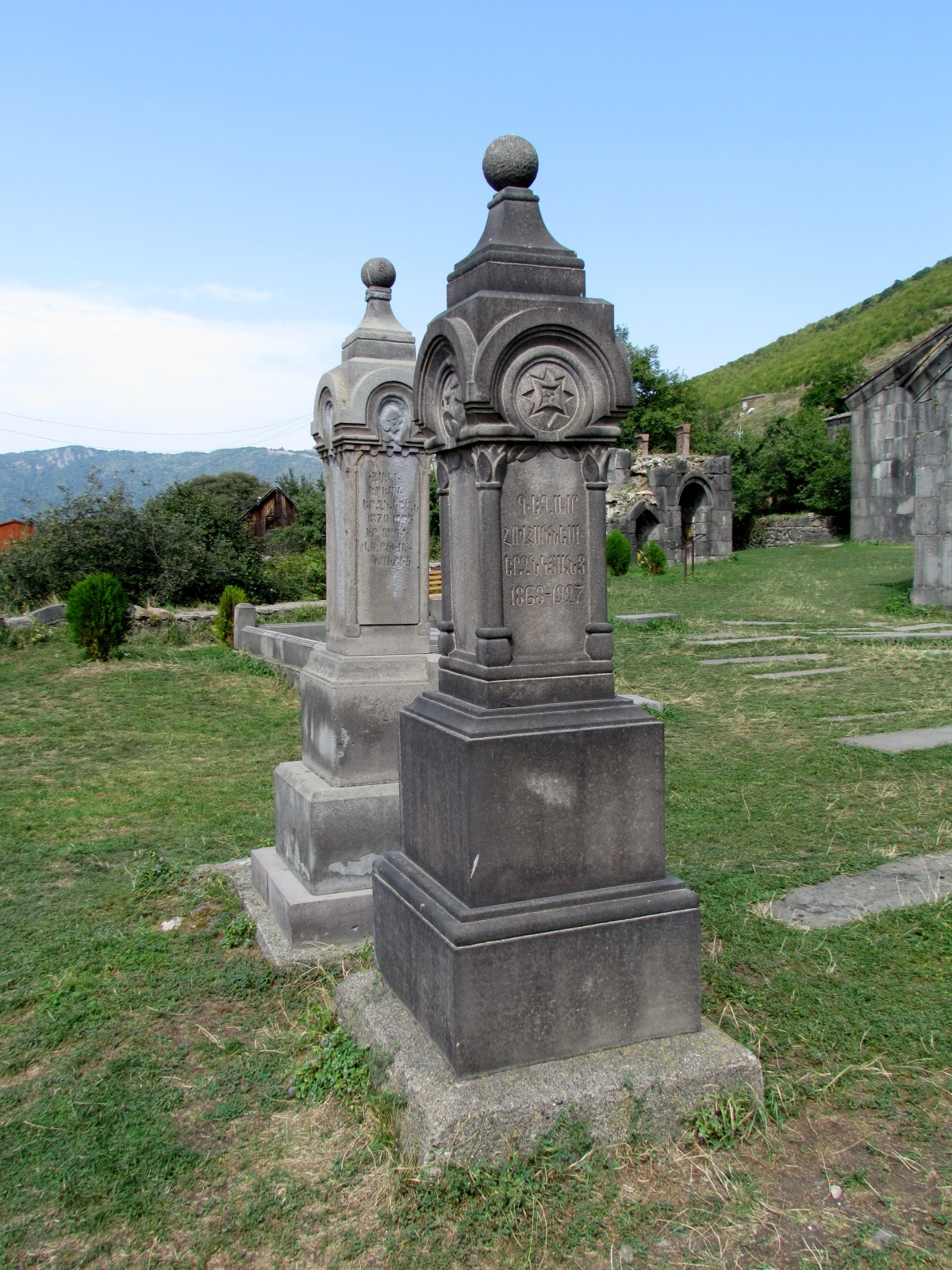 Haghpat monastery - Tombs