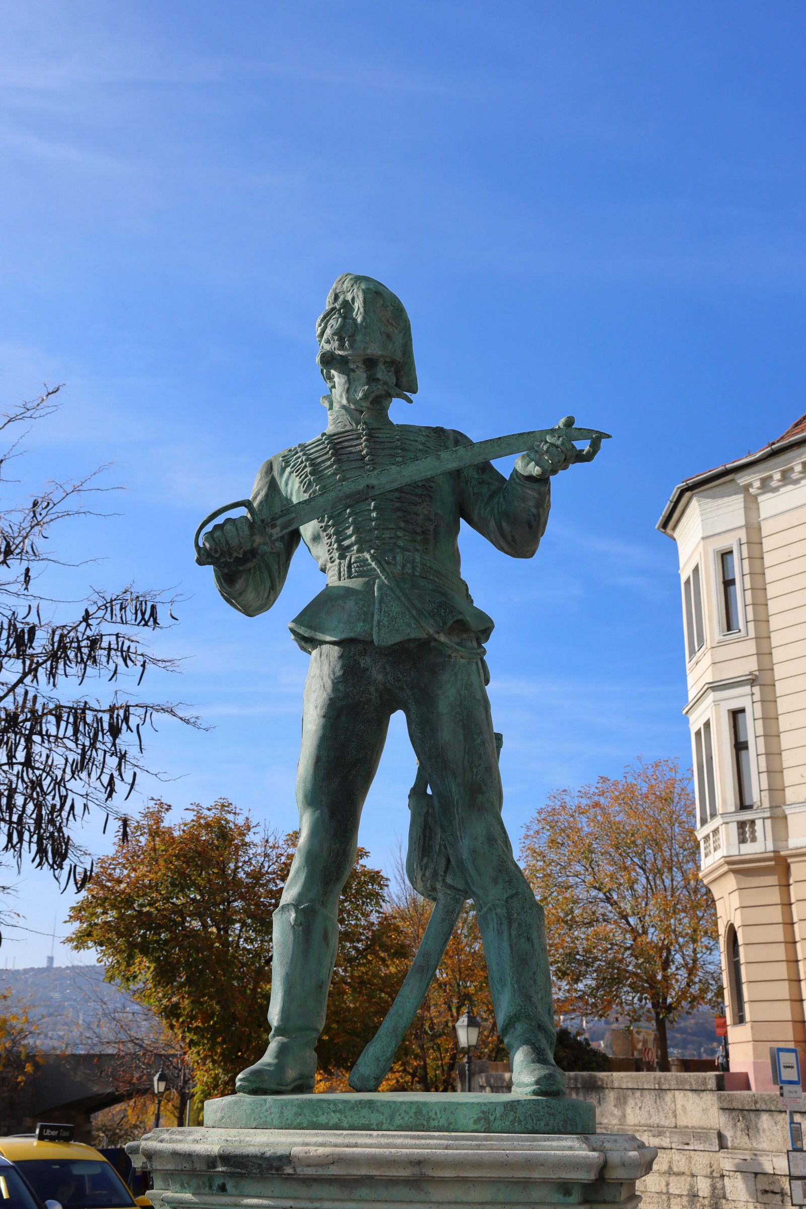 Statue of Old Hussar
