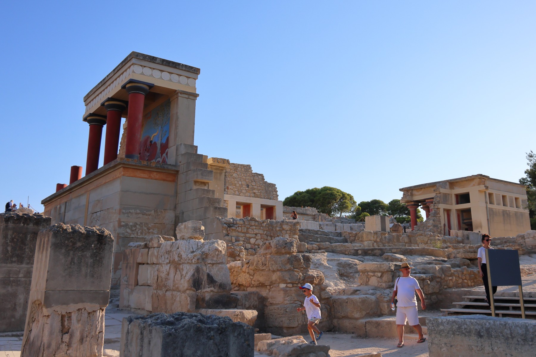 Knossos palace