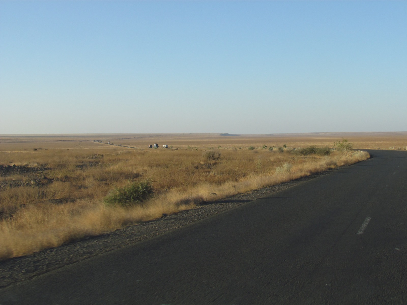 Between Awash and Semera - Main road to Djibouti