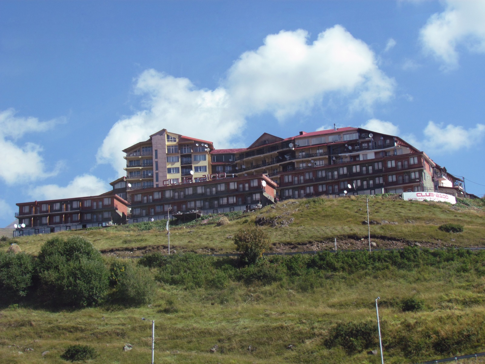 Jvari pass - Ski resort