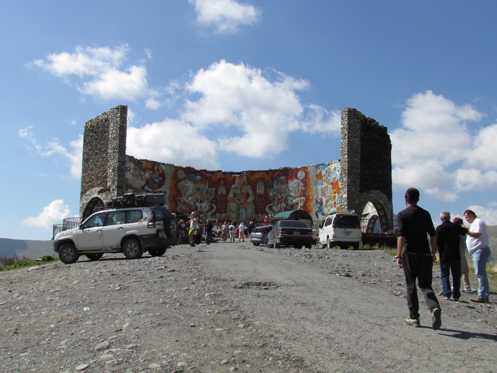 Jvari pass - Monument