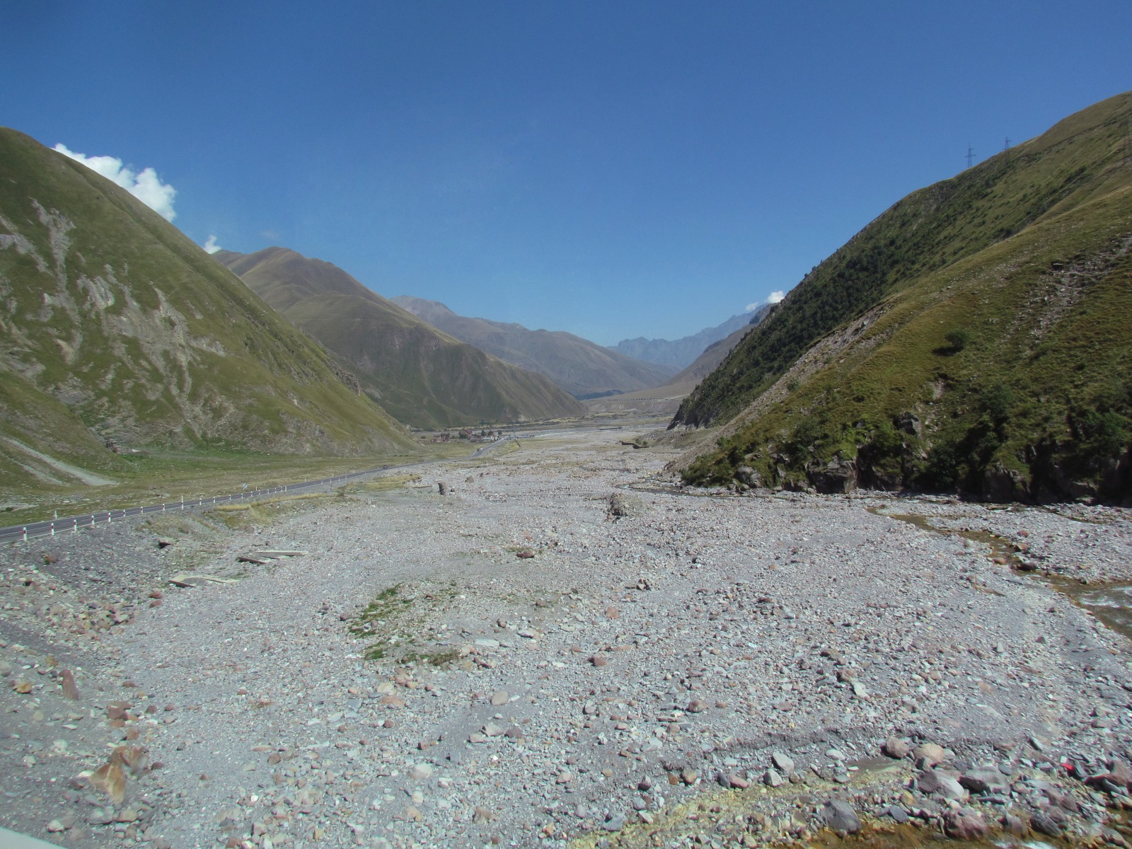 Baidarka river canyon