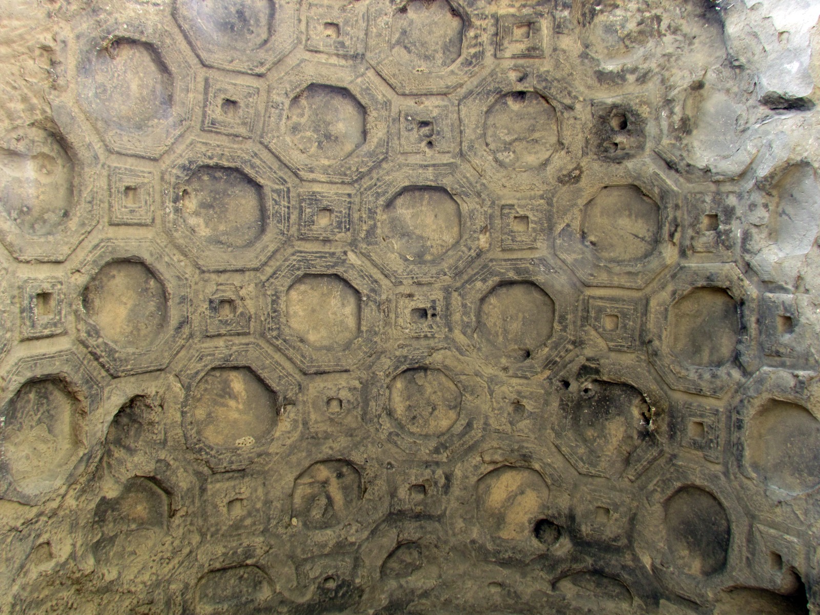 Uplistsikhe complex - Ceiling