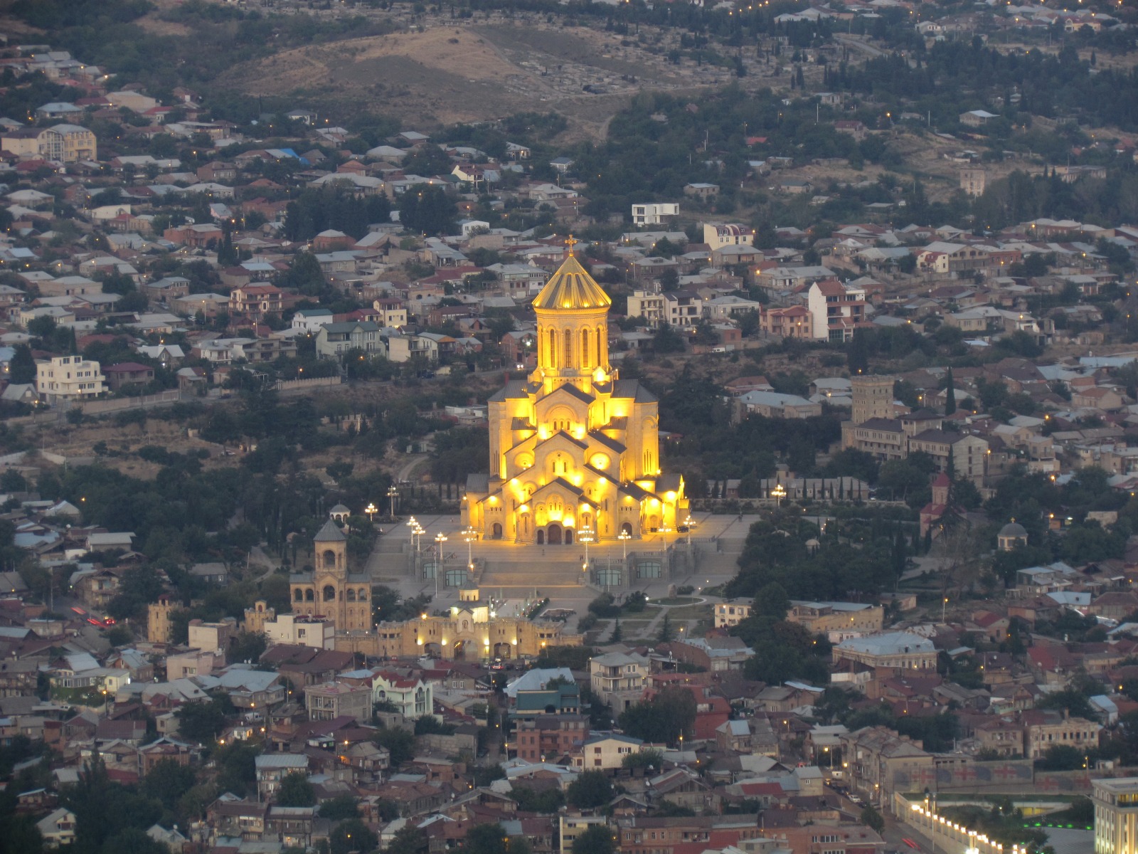 Tbilisi - Tsminda Sameda