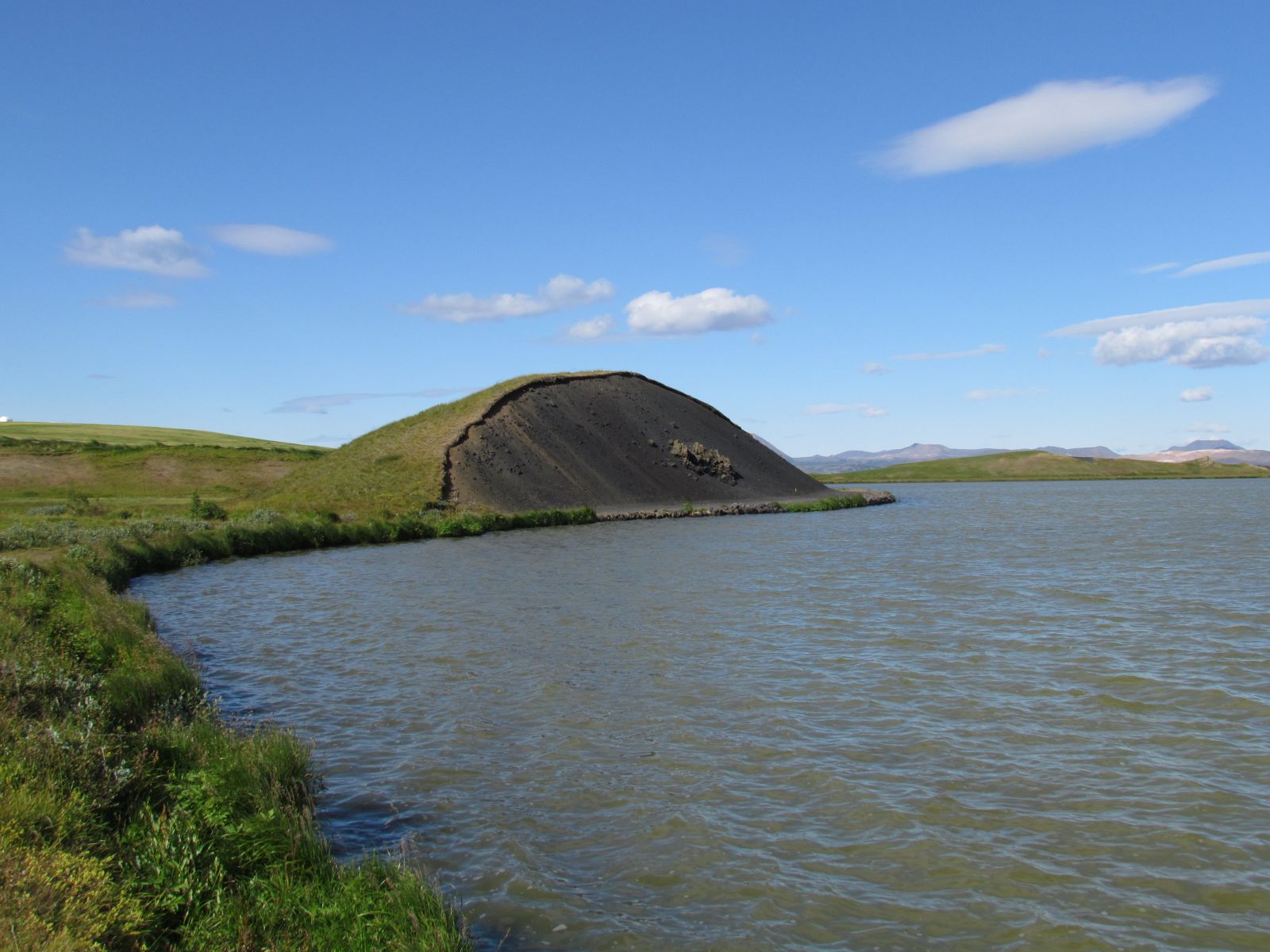 Mývatn Region - Stakholstjorn pseudocraters