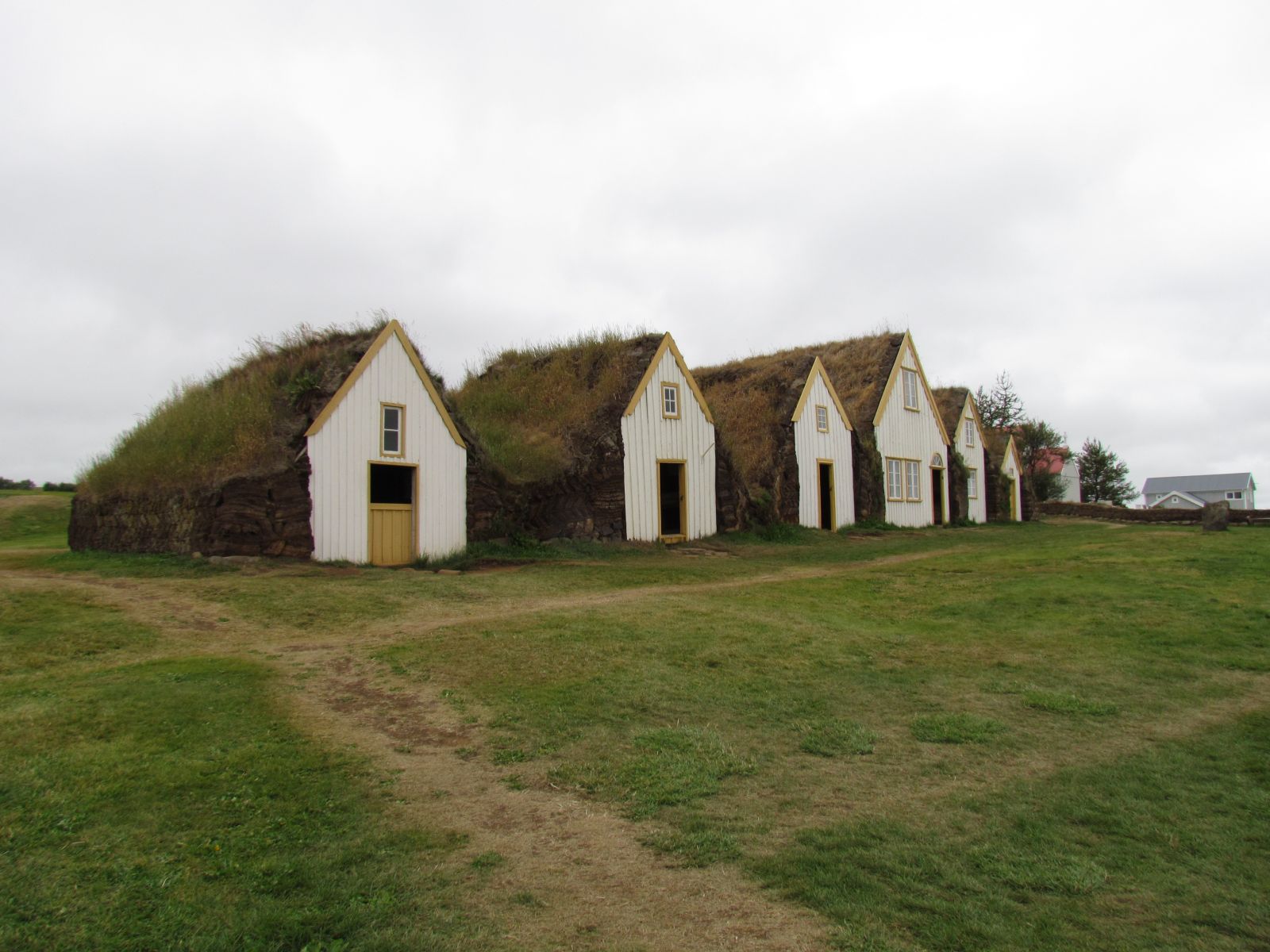Glaumbær - Turf farm houses museum