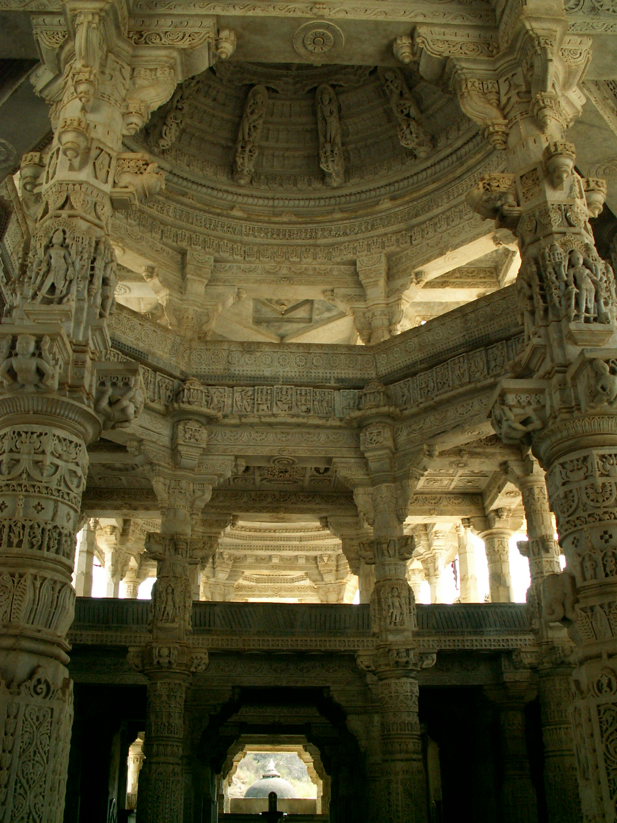 Ranakpur - Jain temple Chaumukha Mandir