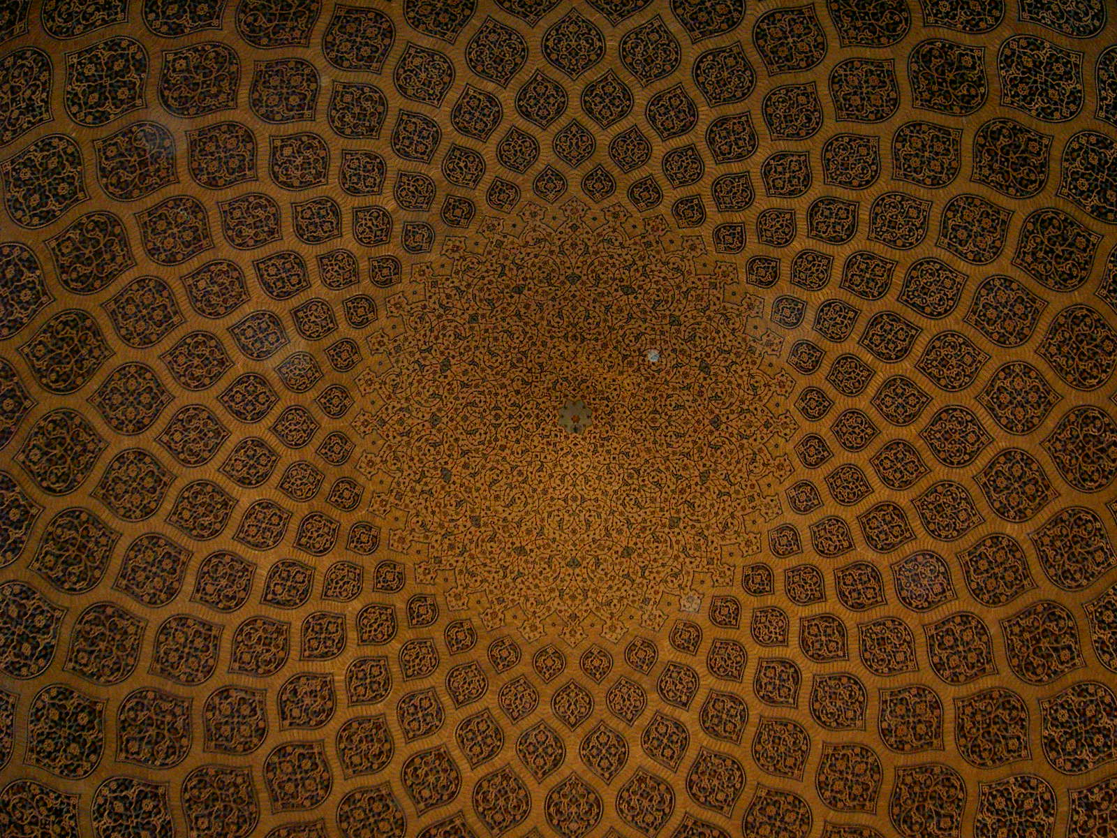 Esfahan - Imam's square - Sheikh Lotf Allah mosque - Private harem women mosque