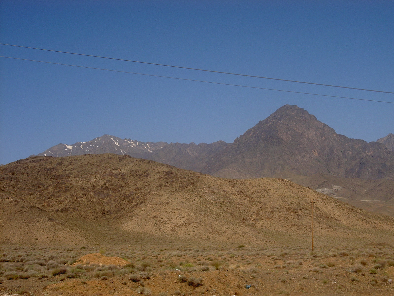 Between Esfahan and Kashan