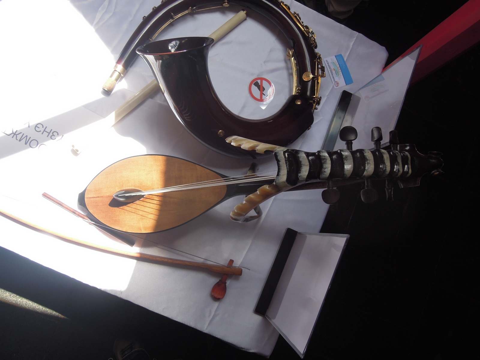 Ulaanbaatar - Sukhbaatar square - Exhibition ger - Musical instruments