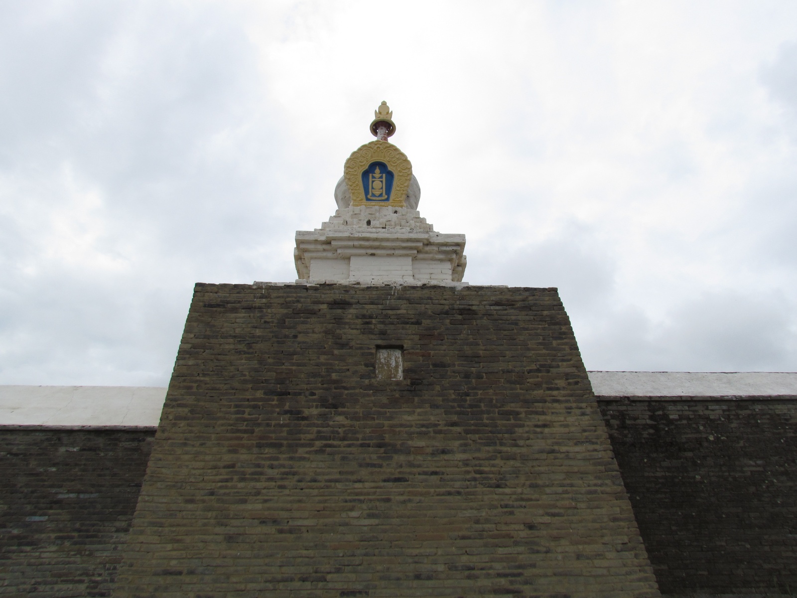 Kharkhorin - Erdene Zuu monastery - Stupa