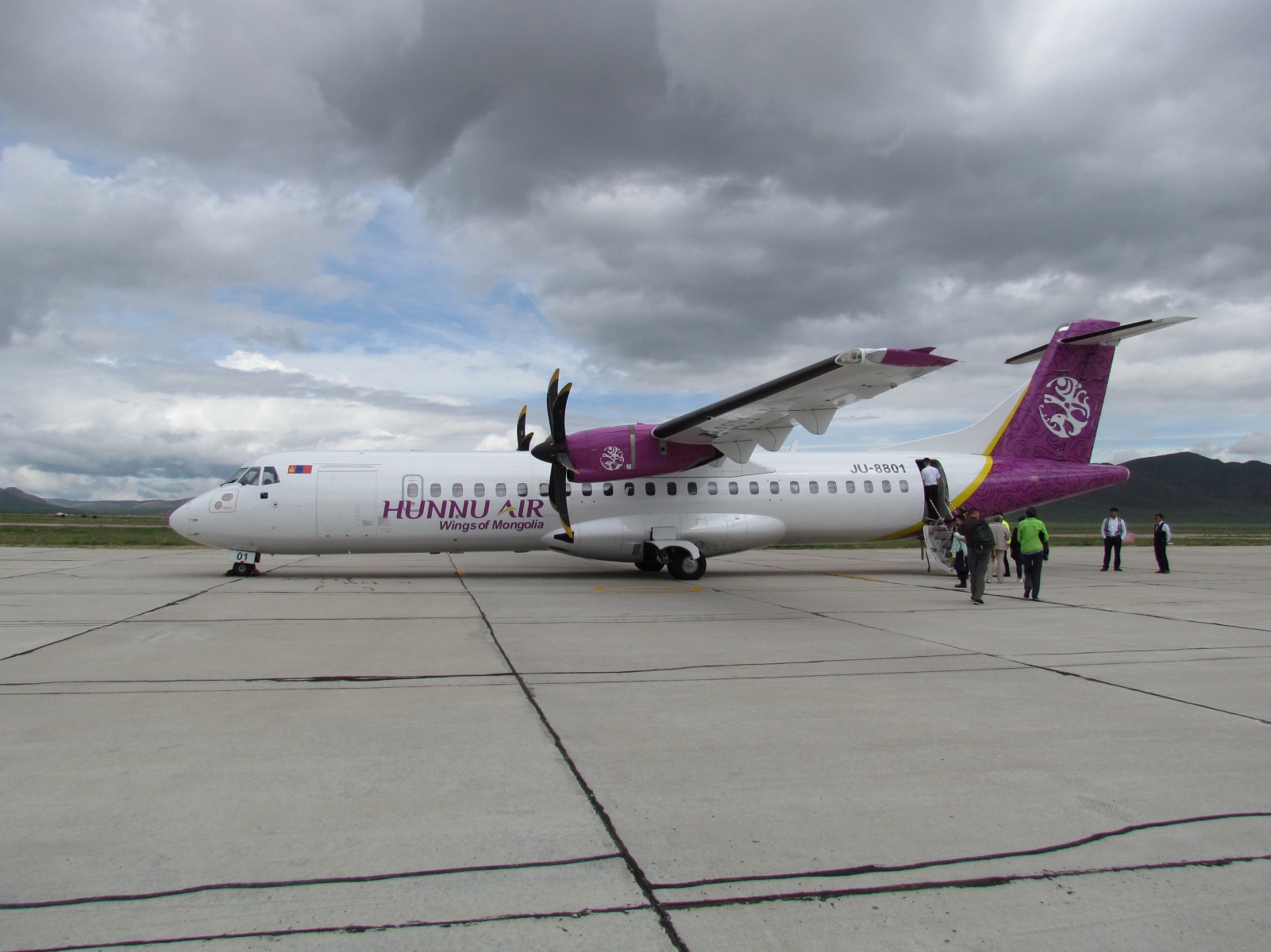 Murun airport - ATR 72