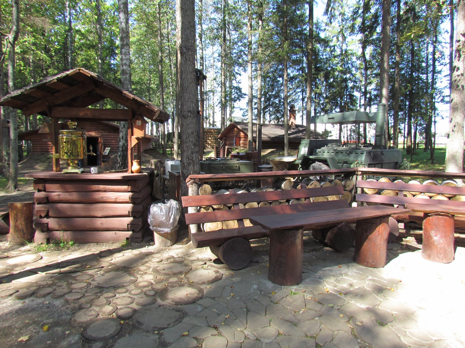 Park Patriot - Partisan village