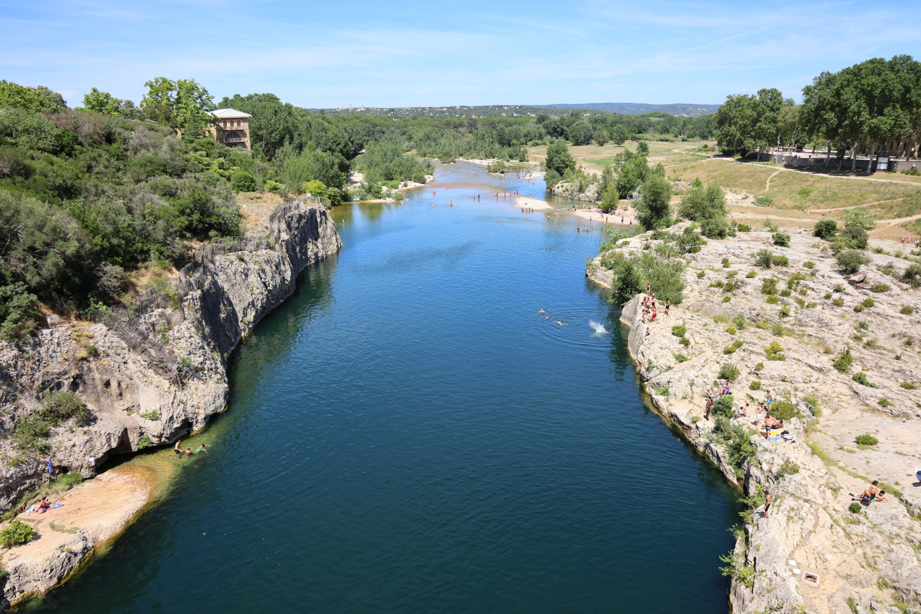 Pont du Gard - Gardon river 