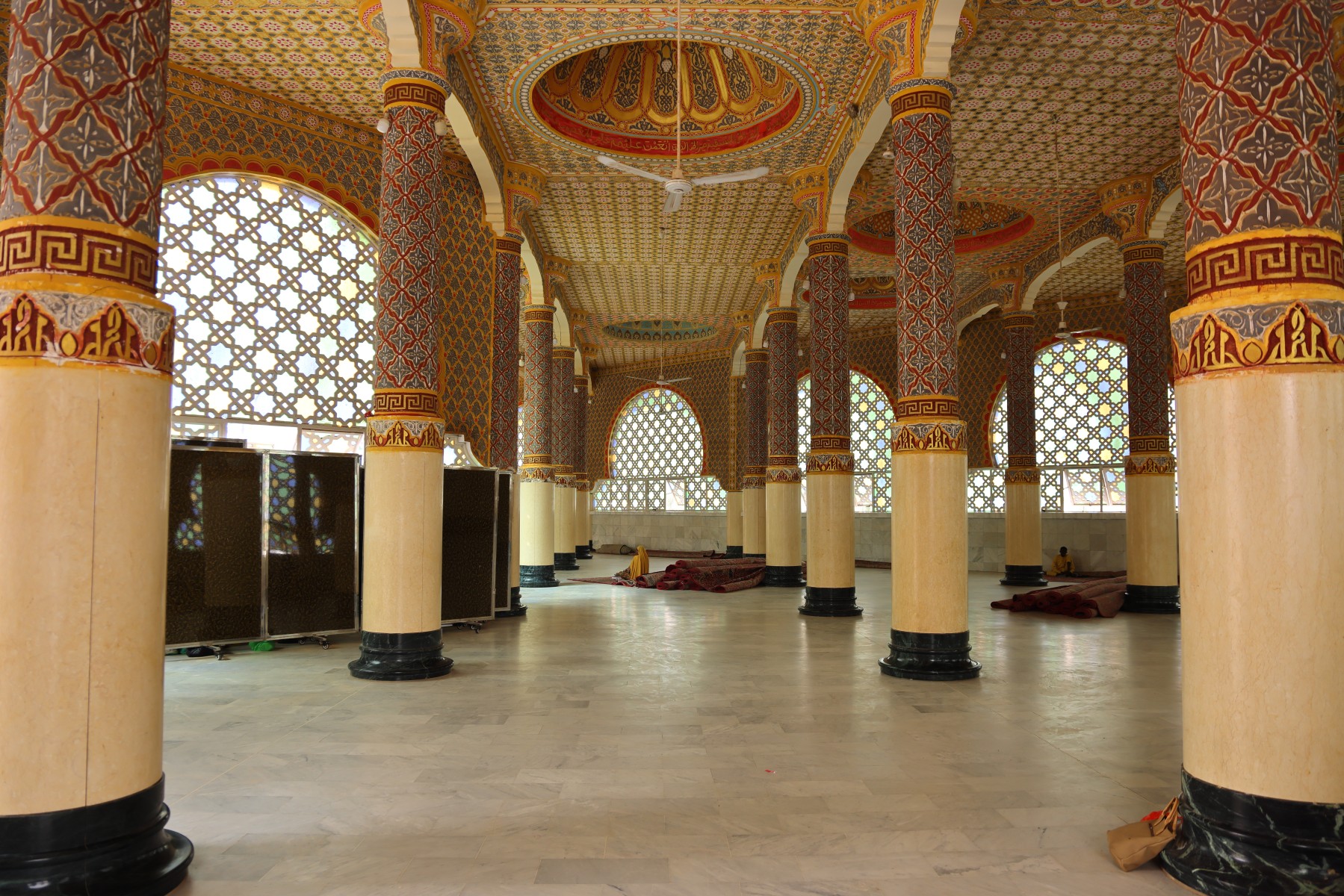 Touba - Great Mosque of Touba - Columns