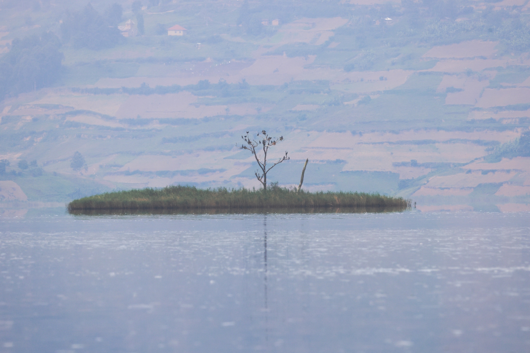 Uganda - Bunyonyi lake - Punishment Island