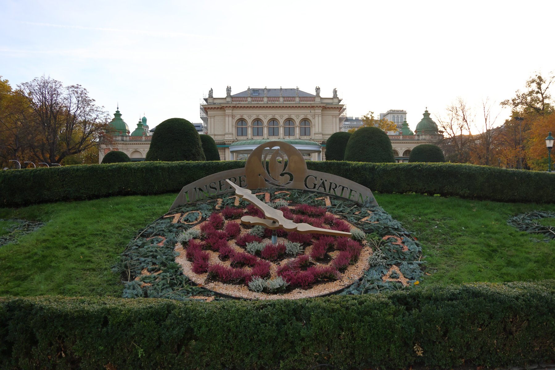 Stadtpark - Blumenuhr clock
