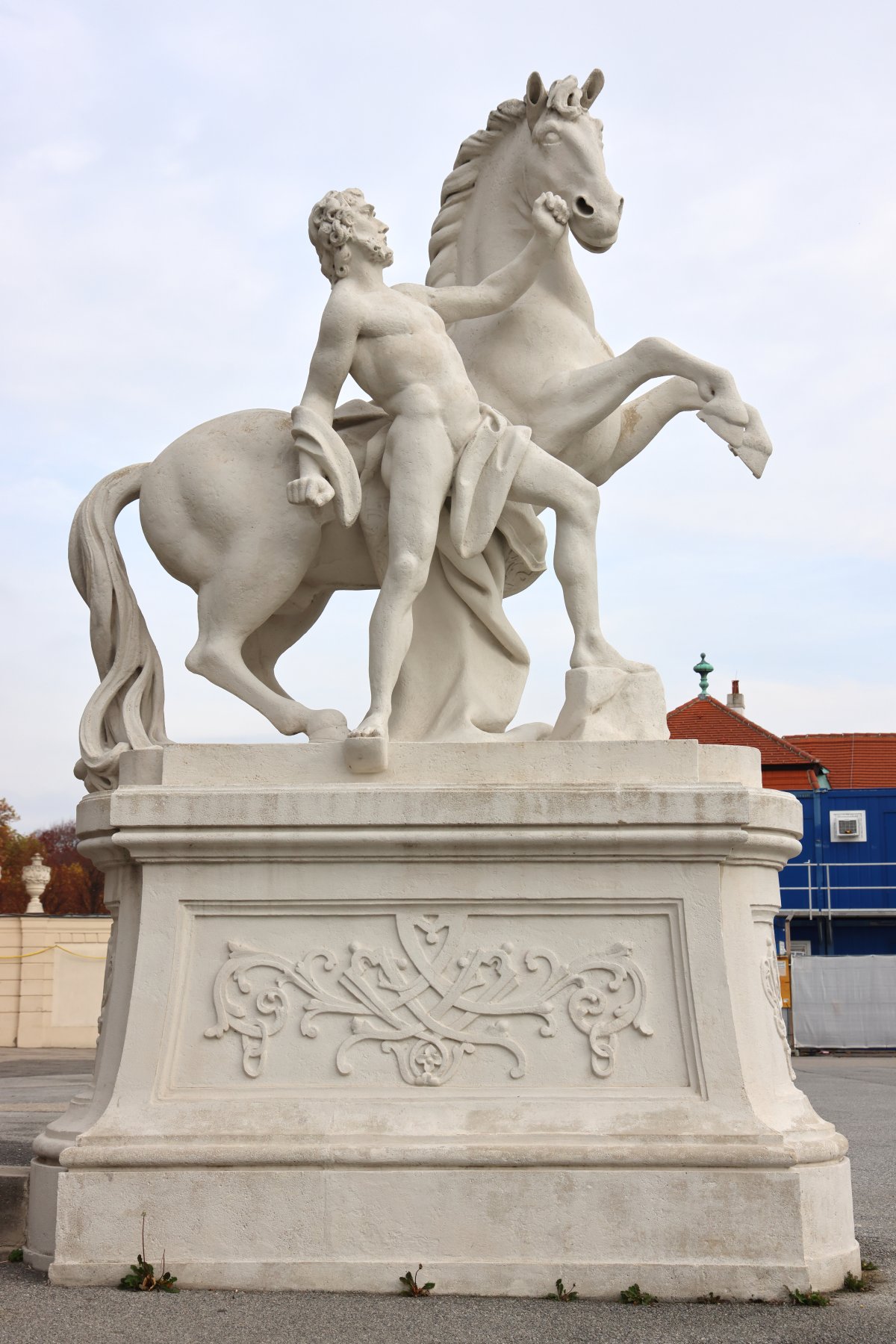 Belvedere - Upper Belvedere - Statue
