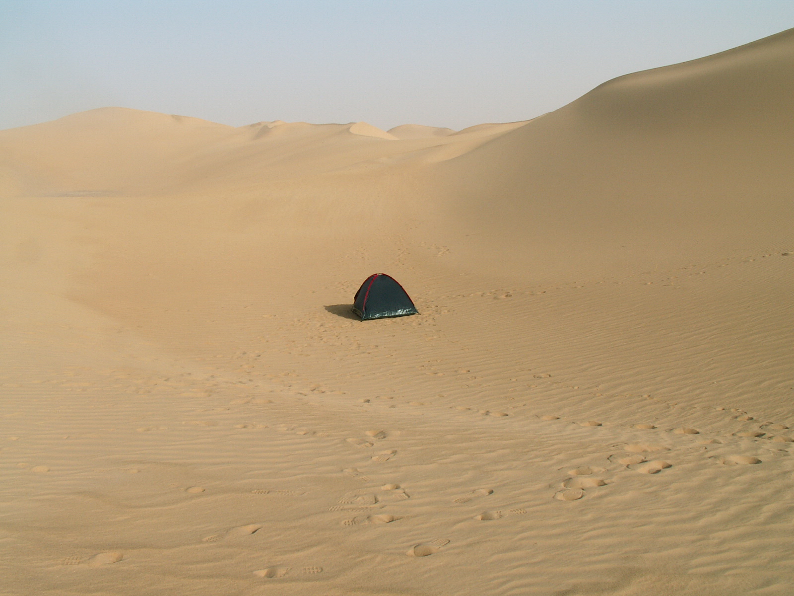 Ramlat as Sabatayn - Desert camping